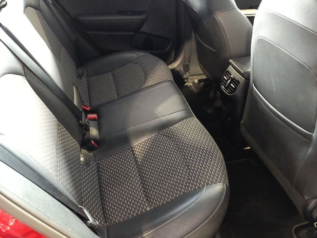 Imatge del vehicle 7