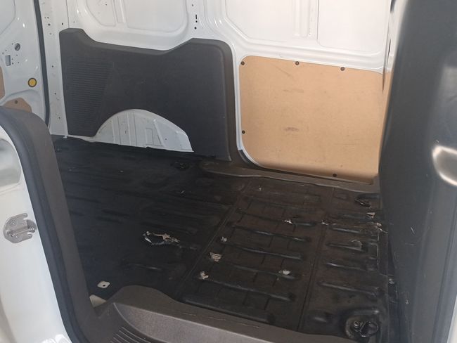 Imatge del vehicle 7