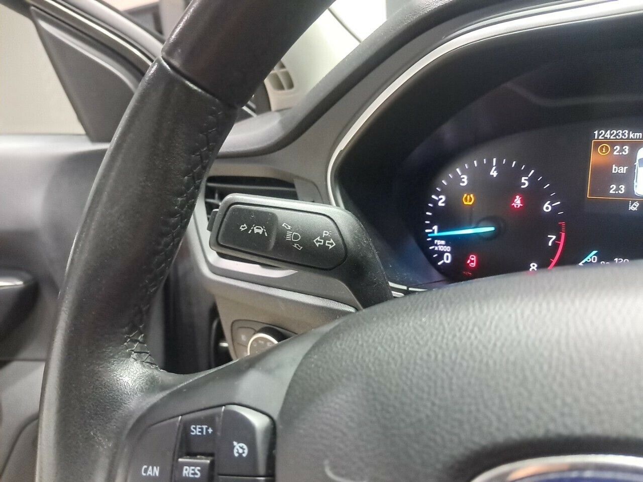 Ford Focus 1.0 Ecoboost 74kW Trend - foto 14