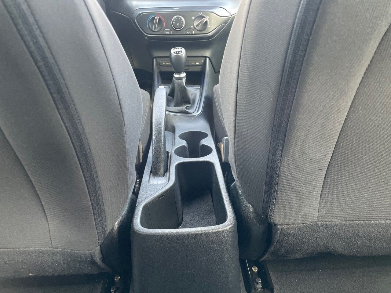 Hyundai Bayon 1.2 MPI Maxx - foto 21