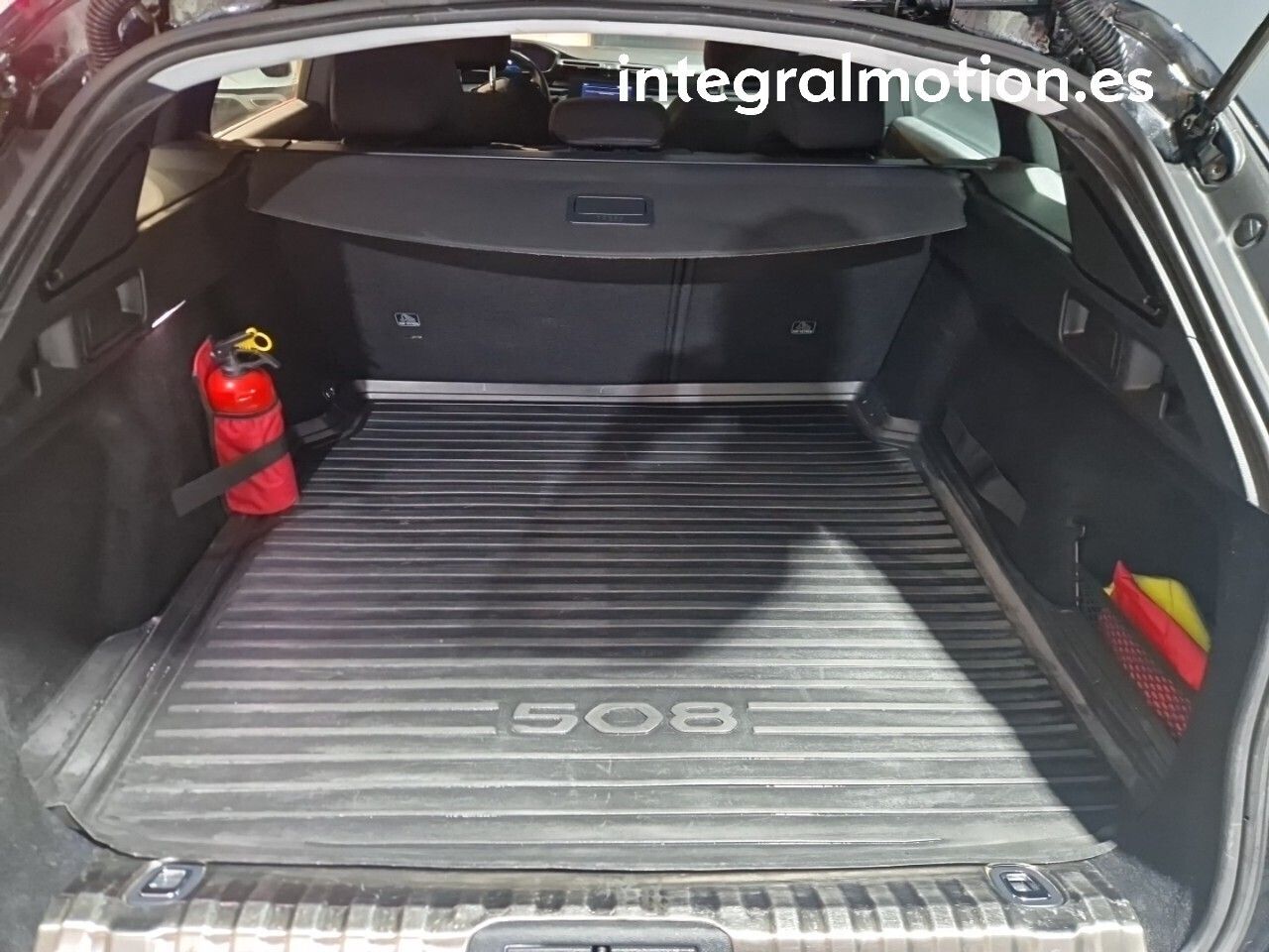 Peugeot 508 SW Allure BlueHDi 96kW S&S 6vel MAN - foto 30