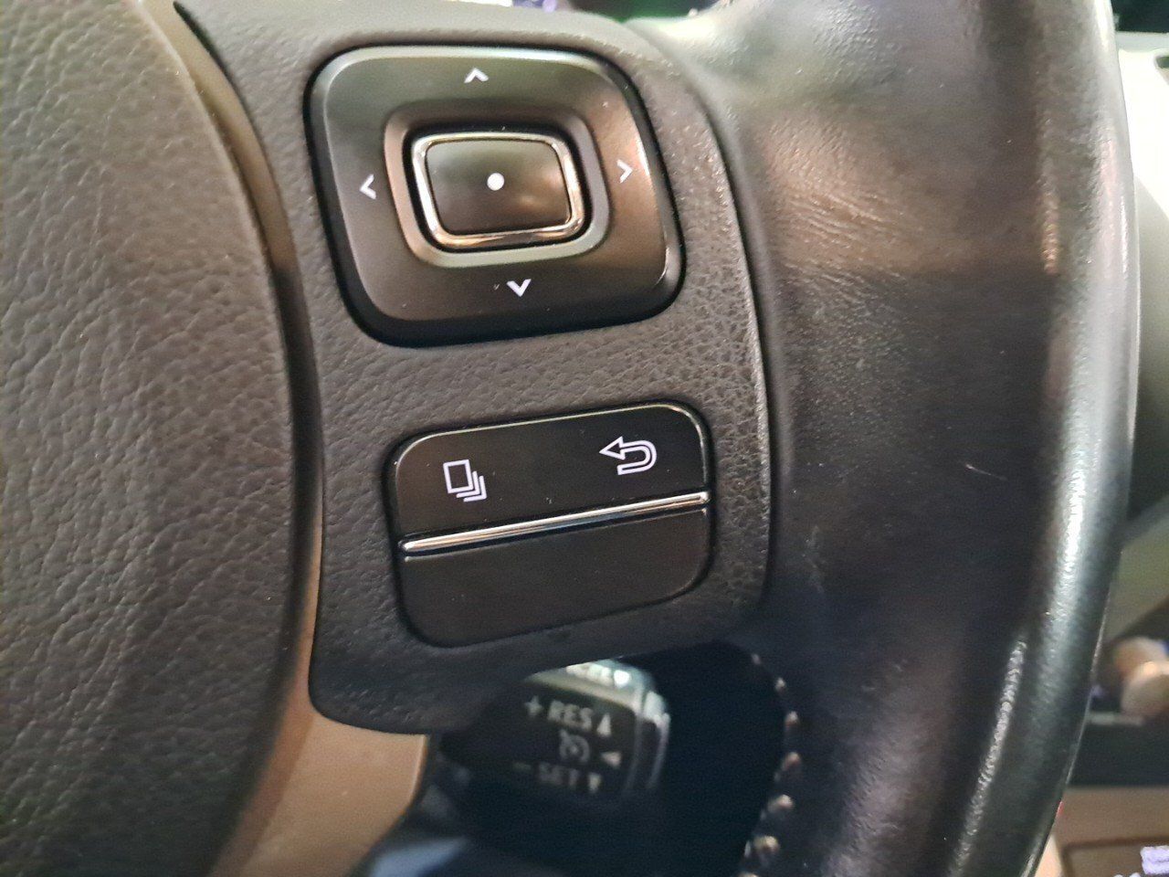 Lexus NX 2.5 300h Business 2WD - foto 13