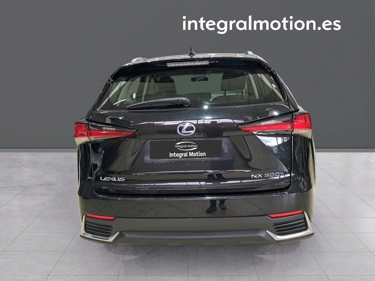 Lexus NX 2.5 300h Business 2WD - foto 25