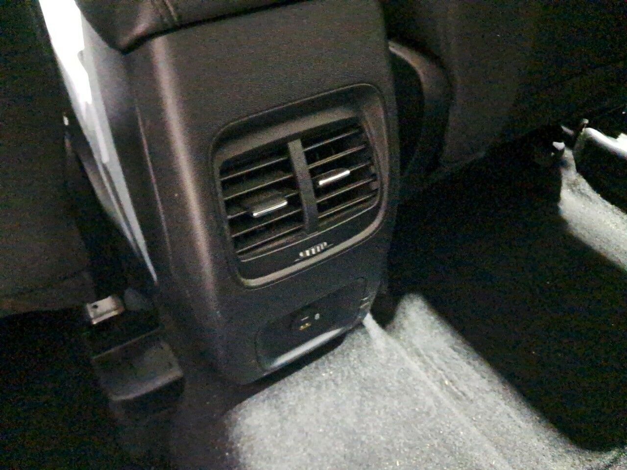 Ford Kuga Titanium 2.0 EcoBlue 140kW 4x4 Auto - foto 22