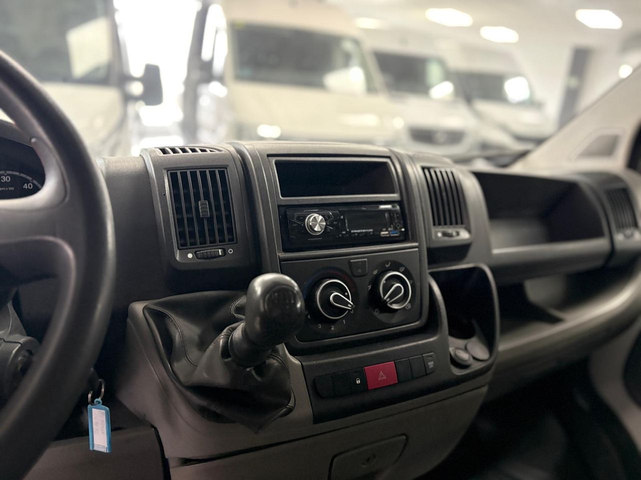 Peugeot Boxer L1 H1 2.2HDI 100CV - foto 13