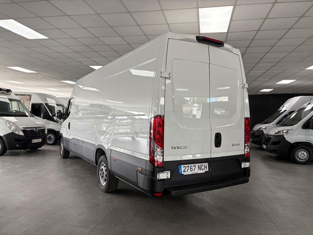 Iveco Daily 35 -160 HI-MATIC - foto 12