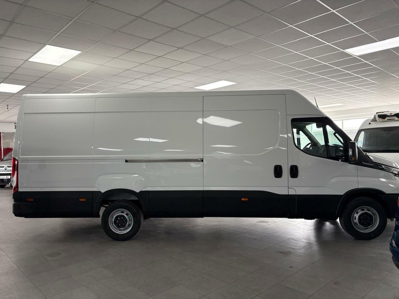Iveco Daily 35 -160 HI-MATIC - foto 10
