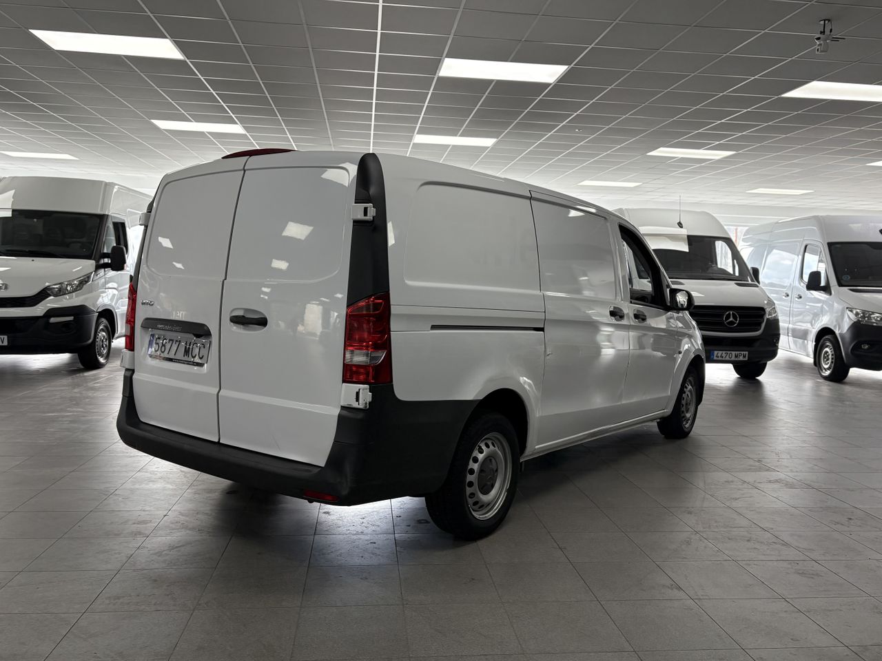 Mercedes Vito 111CDI LARGA - foto 5