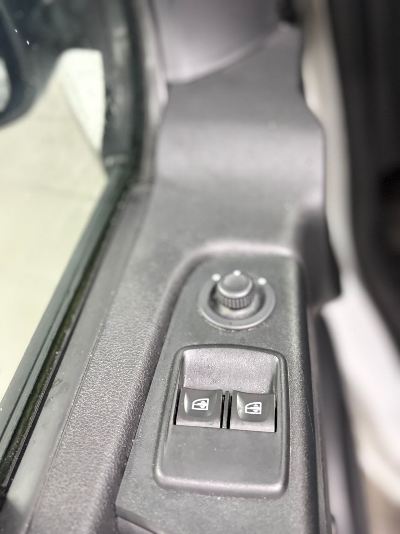 Renault Trafic 2.0 dCi 27 L1H1 Grand Confort - foto 24