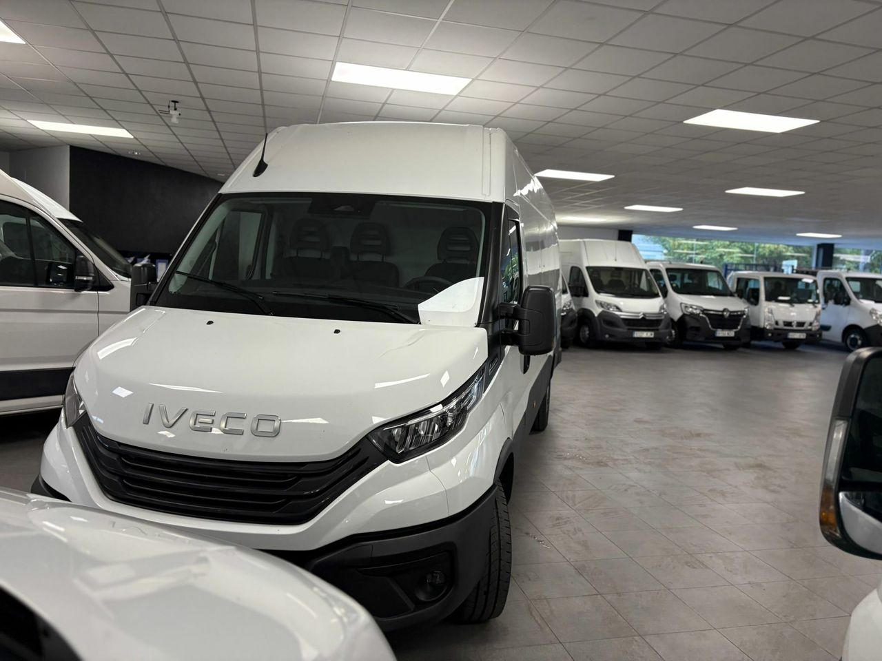 Iveco Daily 35 -160 HI-MATIC - foto 8