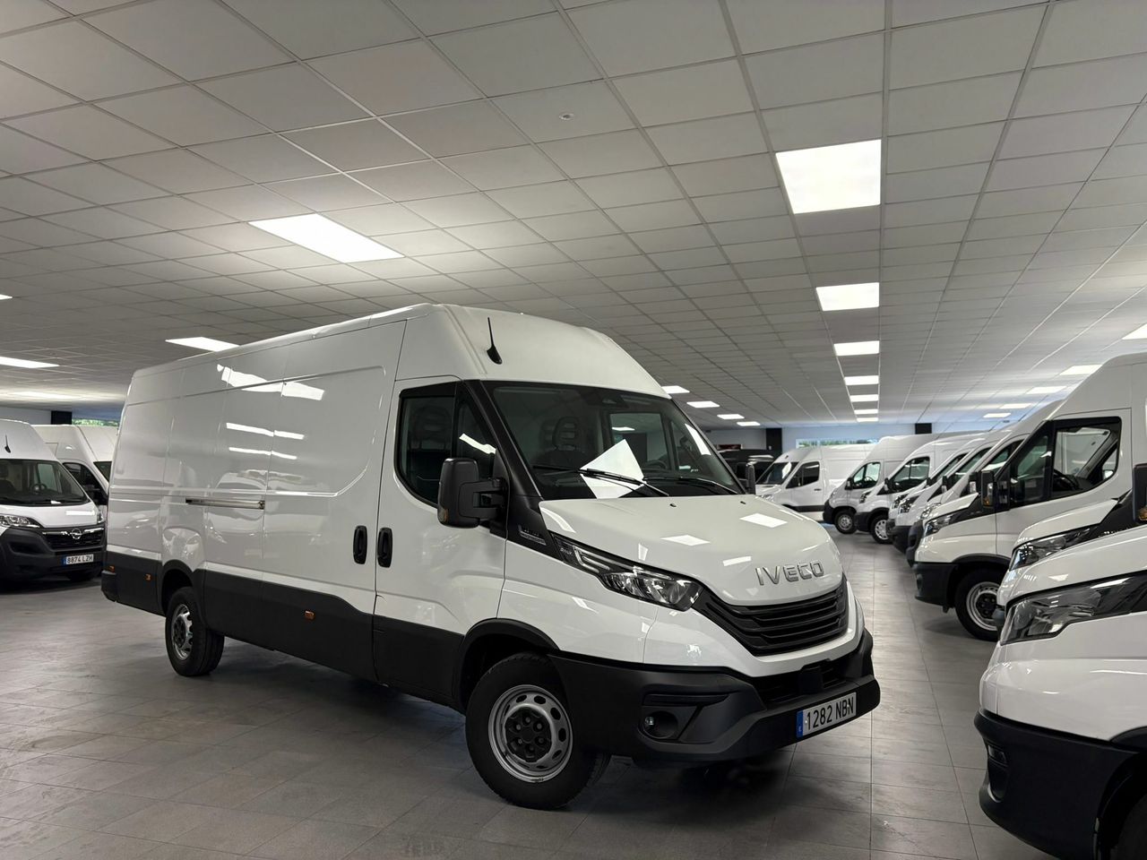 Iveco Daily 35 -160 HI-MATIC - foto 23