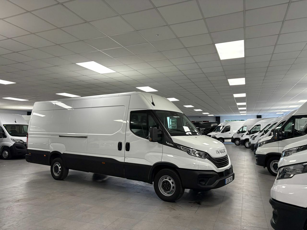 Iveco Daily 35 -160 HI-MATIC - foto 39