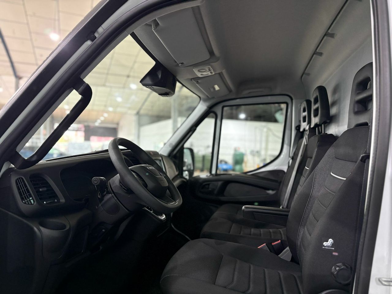 Iveco Daily 35 -160 HI-MATIC - foto 28