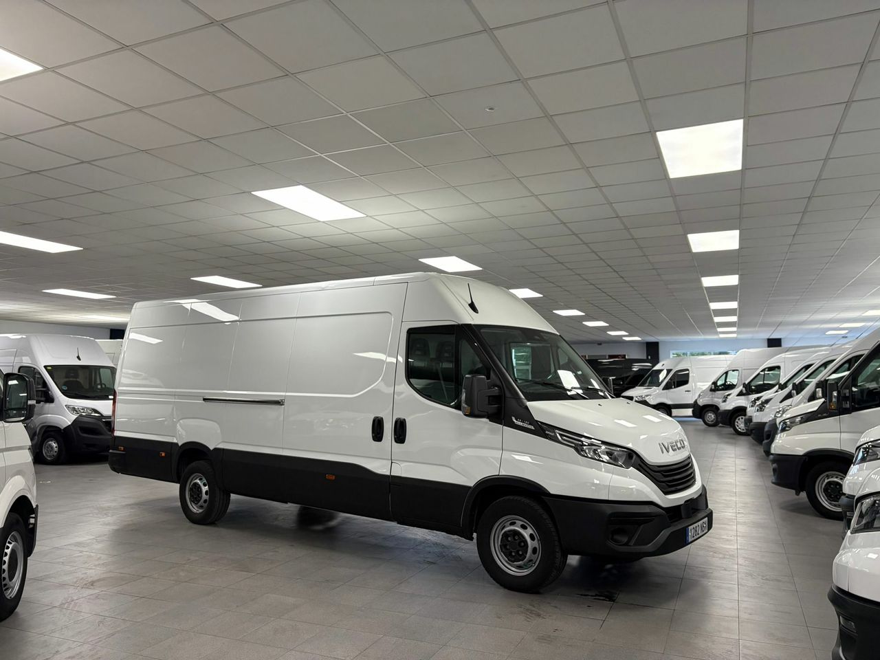 Iveco Daily 35 -160 HI-MATIC - foto 3