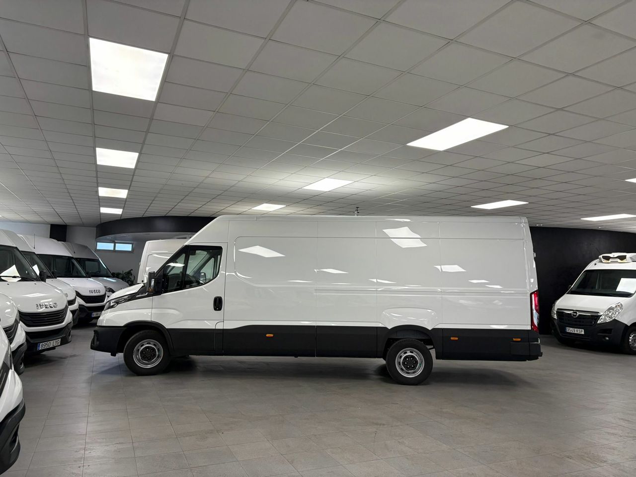 Iveco Daily 35 -160 HI-MATIC - foto 6