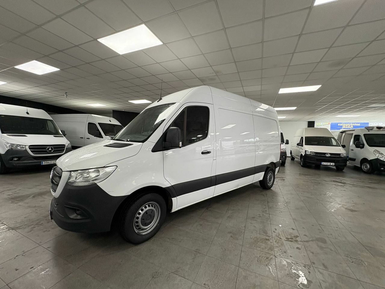 Mercedes Sprinter AOC 311cdi L3H2 - foto 9