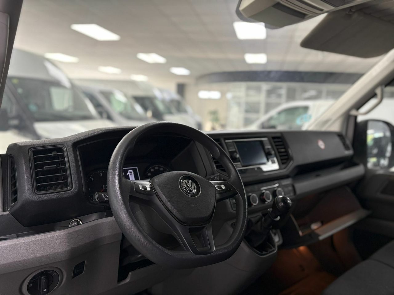 Volkswagen Crafter 35 FURGÓN BL TA L4H3 2.0TDI 103KW(140CV)  - foto 9