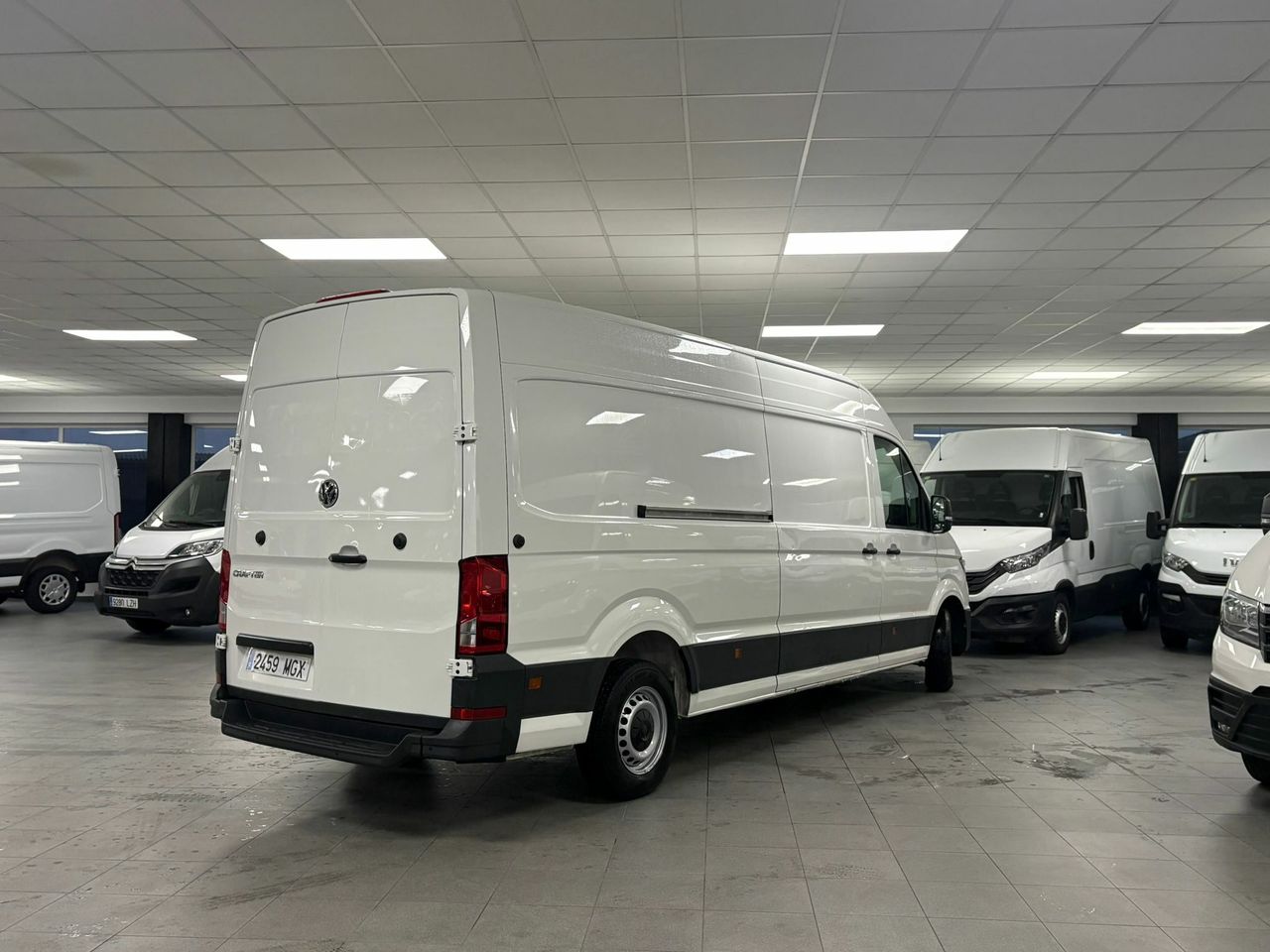 Volkswagen Crafter 35 FURGÓN BL TA L4H3 2.0TDI 103KW(140CV)  - foto 3