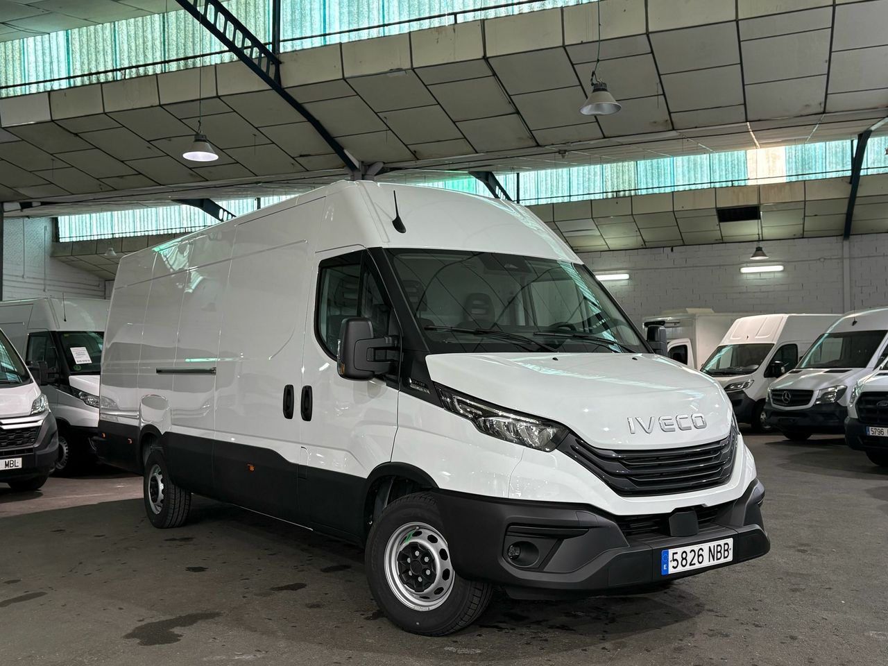 Iveco Daily 35 -160 HI-MATIC - foto 3