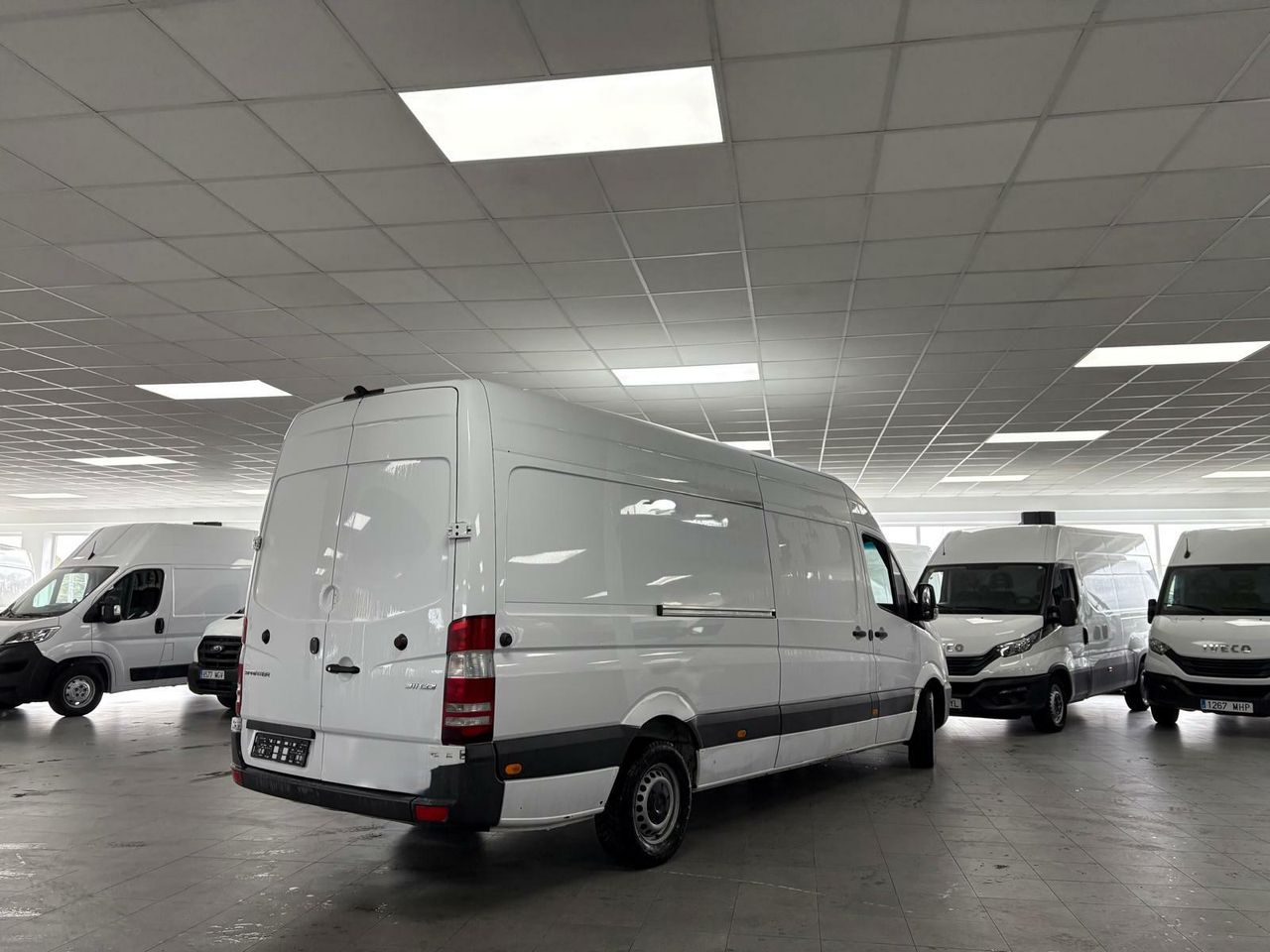 Mercedes Sprinter 311CDI 4325 3.5t 7G-Tronic - foto 2