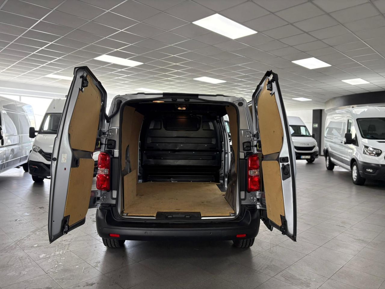 Citroën Jumpy Furgón Talla M BlueHDi 120 S&S 6v - foto 23