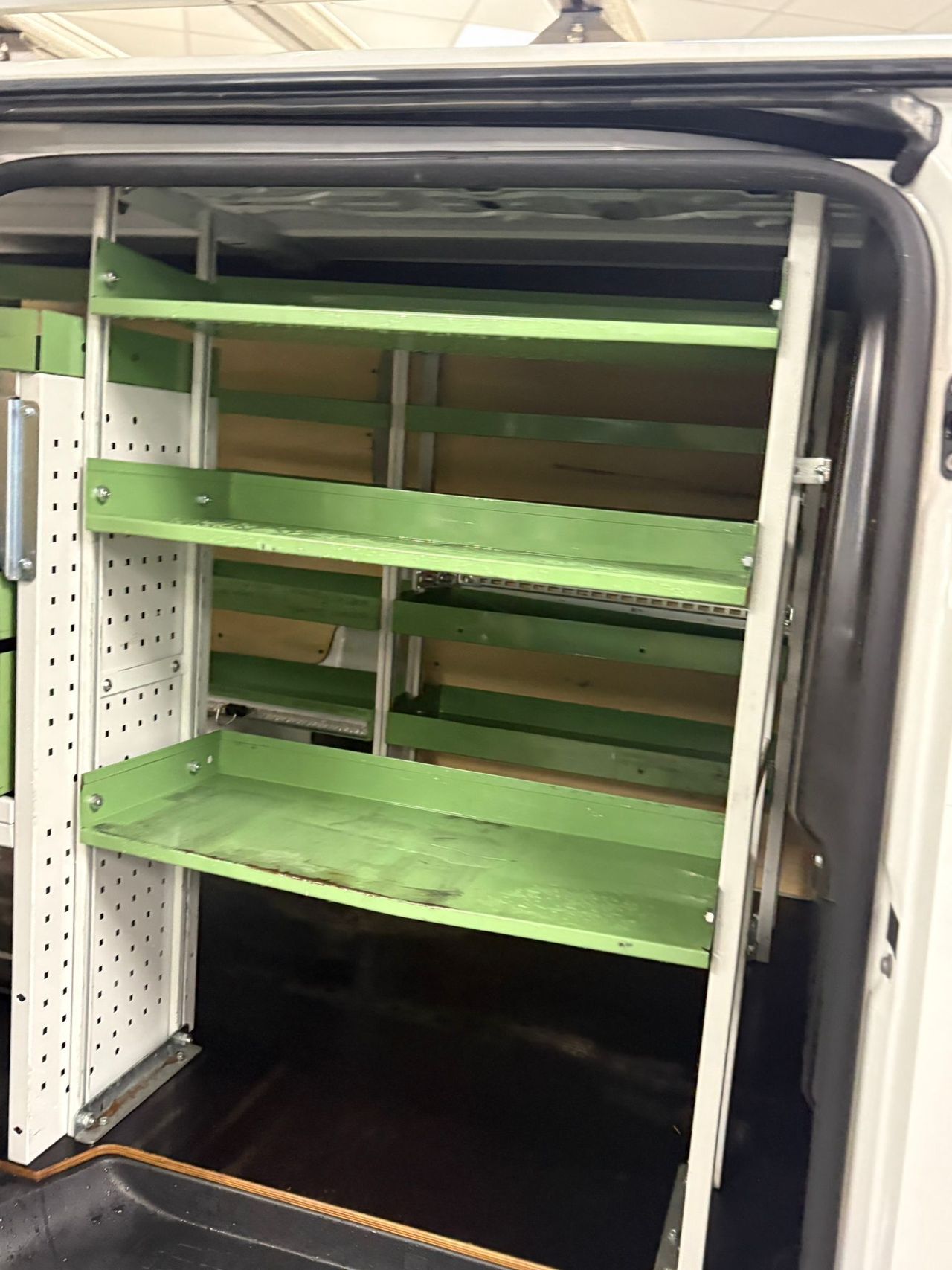 Opel Vivaro 2.0 TURBO 90KW EDITION L3H1 3.1T - foto 34