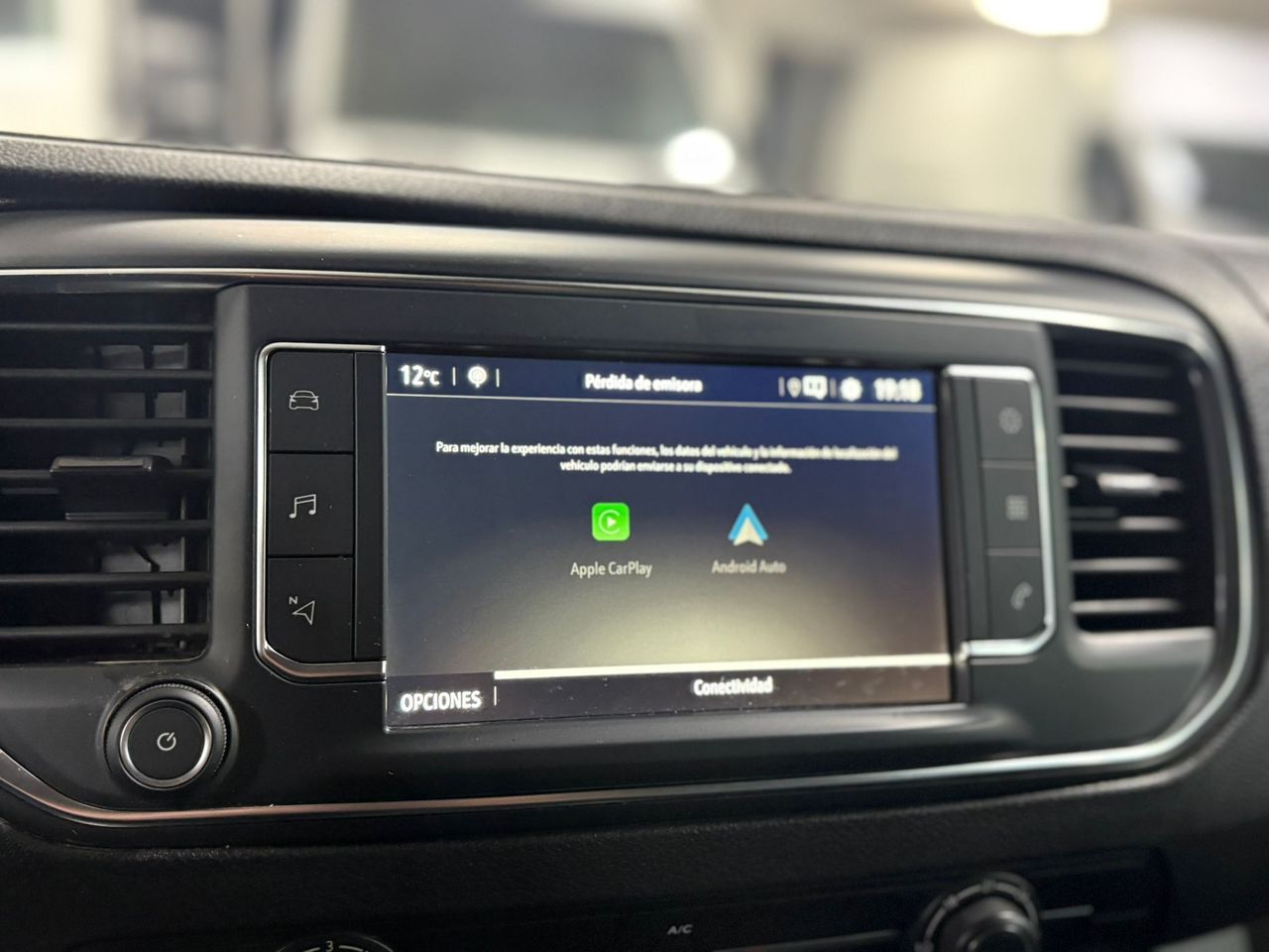 Opel Vivaro 2.0 TURBO 90KW EDITION L3H1 3.1T - foto 23