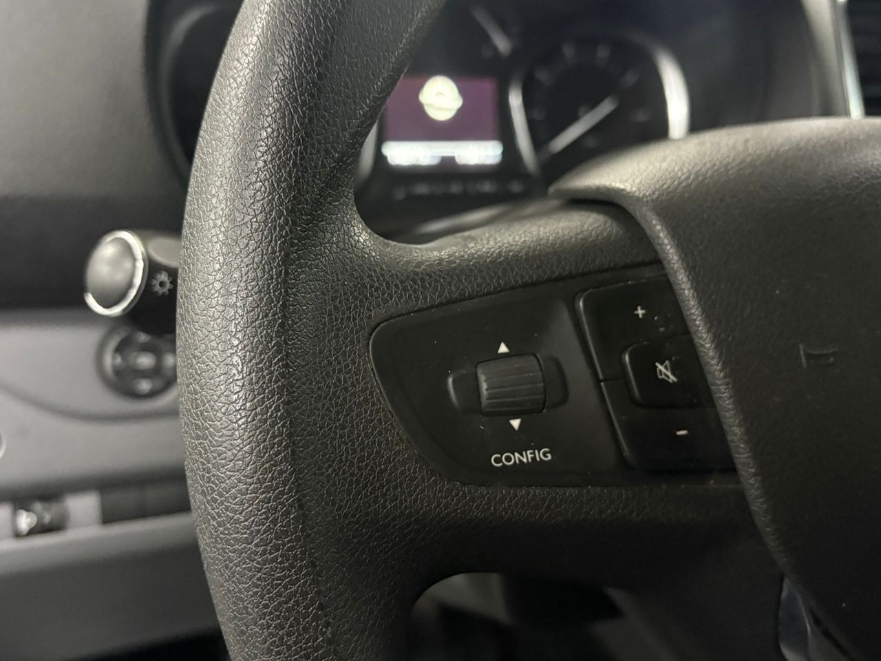 Opel Vivaro 2.0 TURBO 90KW EDITION L3H1 3.1T - foto 17