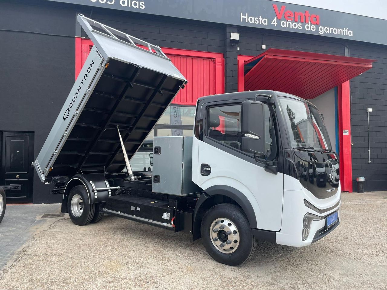 Dongfeng Box QUANTRON EV4 - foto 27