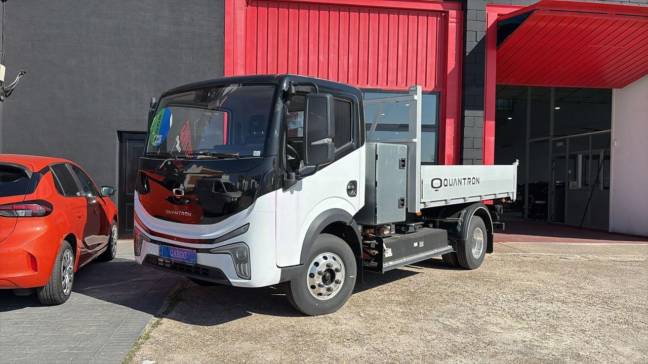 Dongfeng Box QUANTRON EV4 - foto 28
