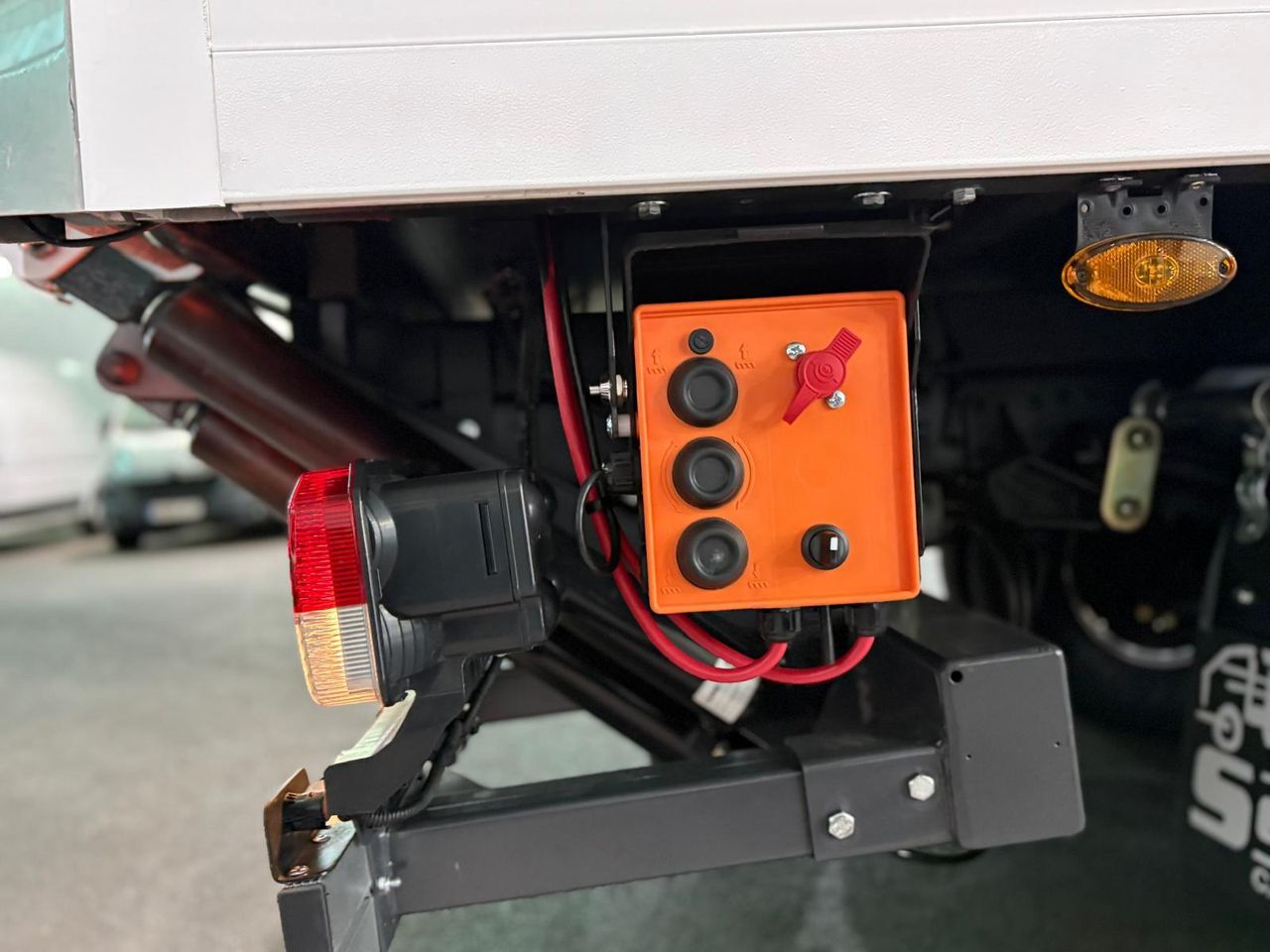 Dongfeng Box QUANTRON EV4 - foto 30