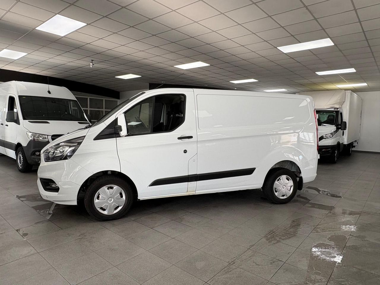 Ford Transit Custom 2.0 TDCi L1H1 Trend STOCK - foto 6