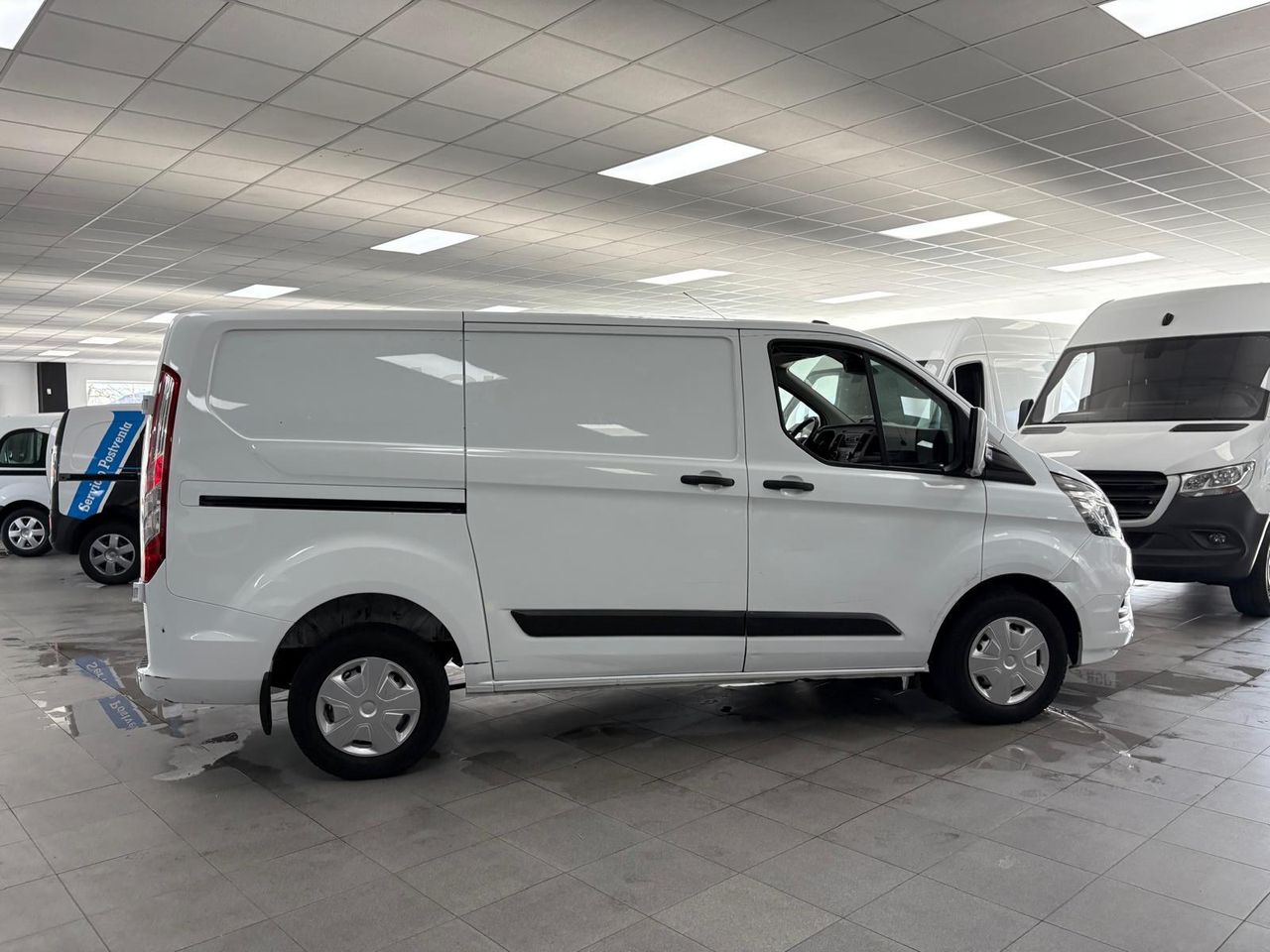 Ford Transit Custom 2.0 TDCi L1H1 Trend STOCK - foto 4