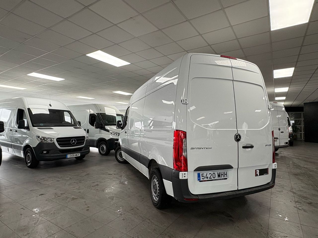 Mercedes Sprinter AOC 311cdi L3H2 - foto 27