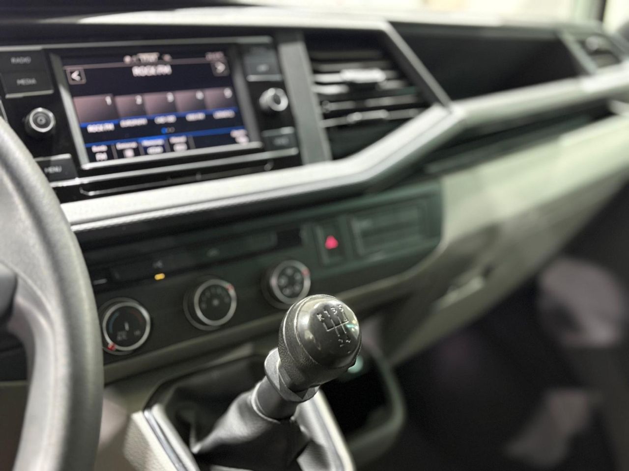 Volkswagen Transporter CORTO TN 2.0 TDI 81KW (110CV) - foto 18