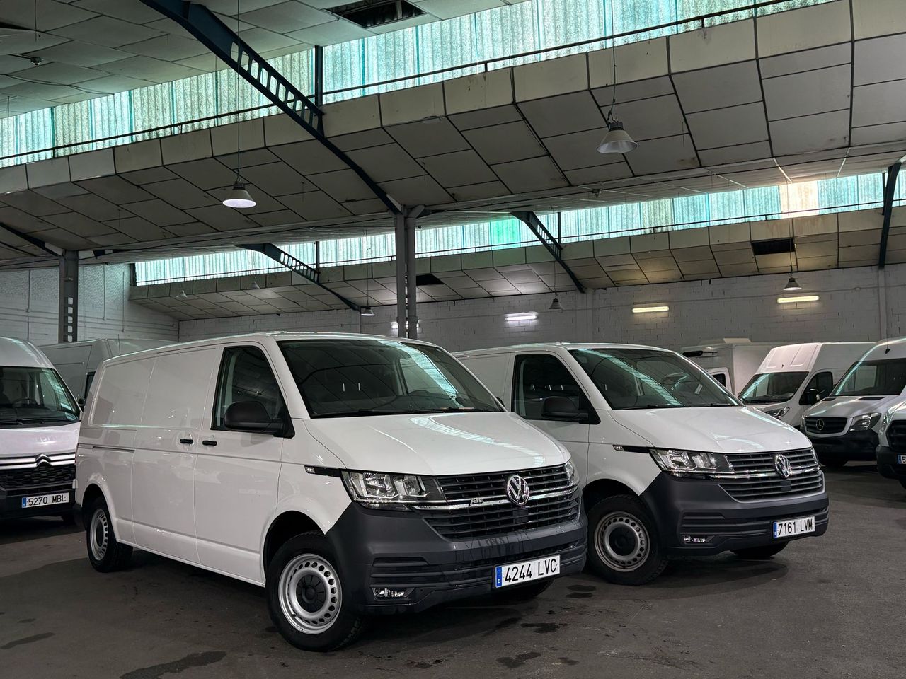 Volkswagen Transporter CORTO TN 2.0 TDI 81KW (110CV) - foto 31