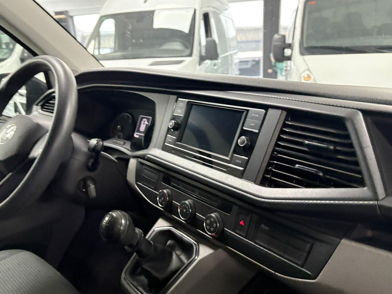 Volkswagen Transporter CORTO TN 2.0 TDI 81KW (110CV) - foto 25