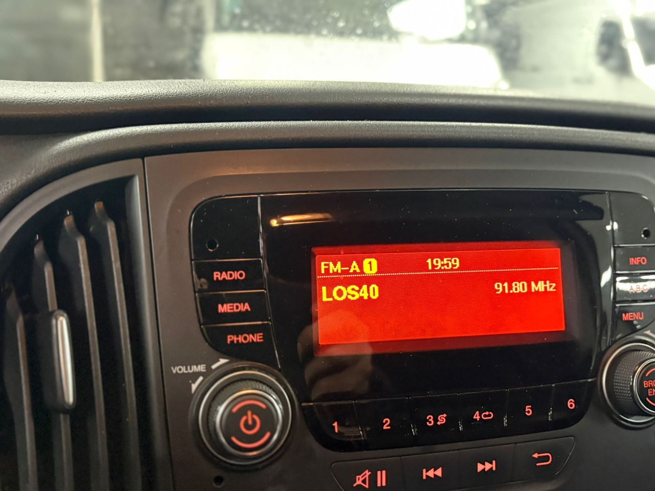 Fiat Doblò Cargo Base 1.3 Multijet 90cv E5+ - foto 17