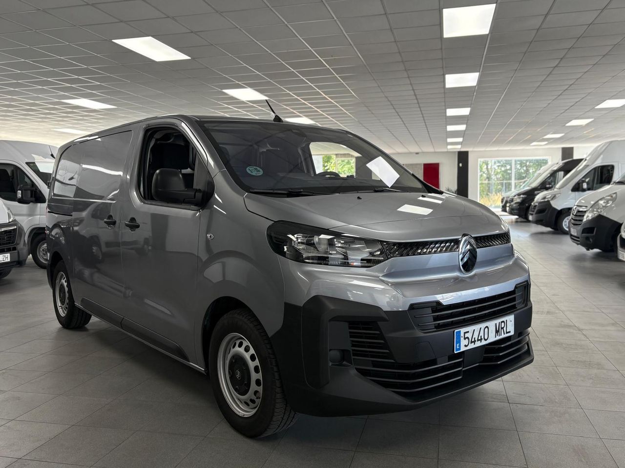 Peugeot Expert Furgón Talla M BlueHDi 120 S&S 6v - foto 2