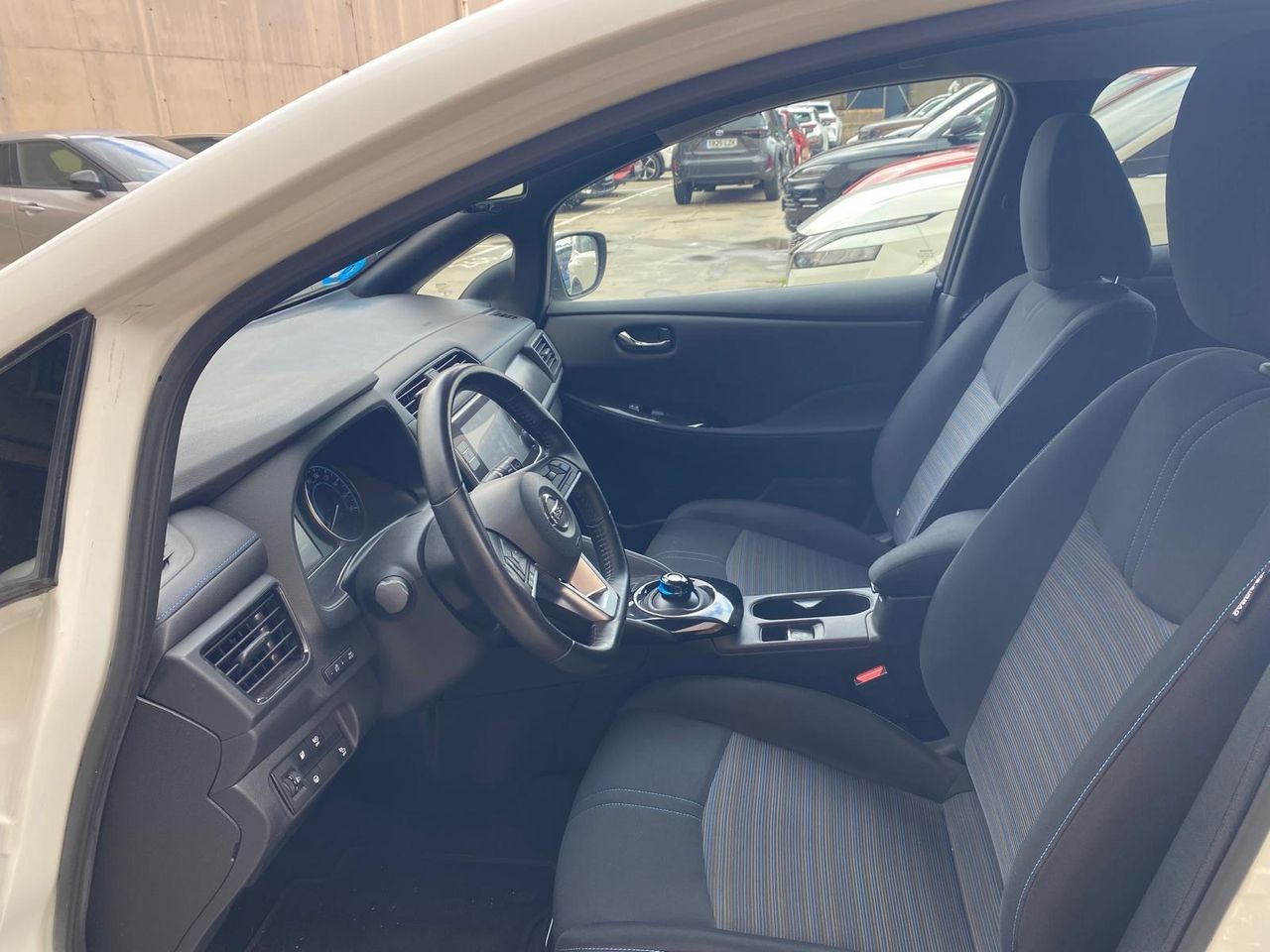 Nissan Leaf 40kWh N-Connecta - foto 22