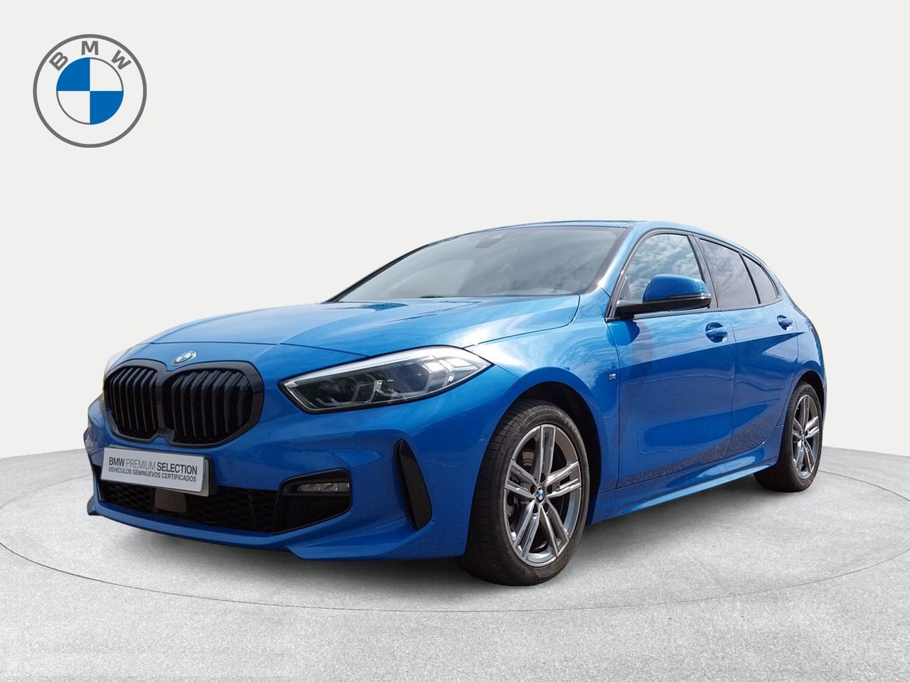 Foto bmw serie 1 2024 /
