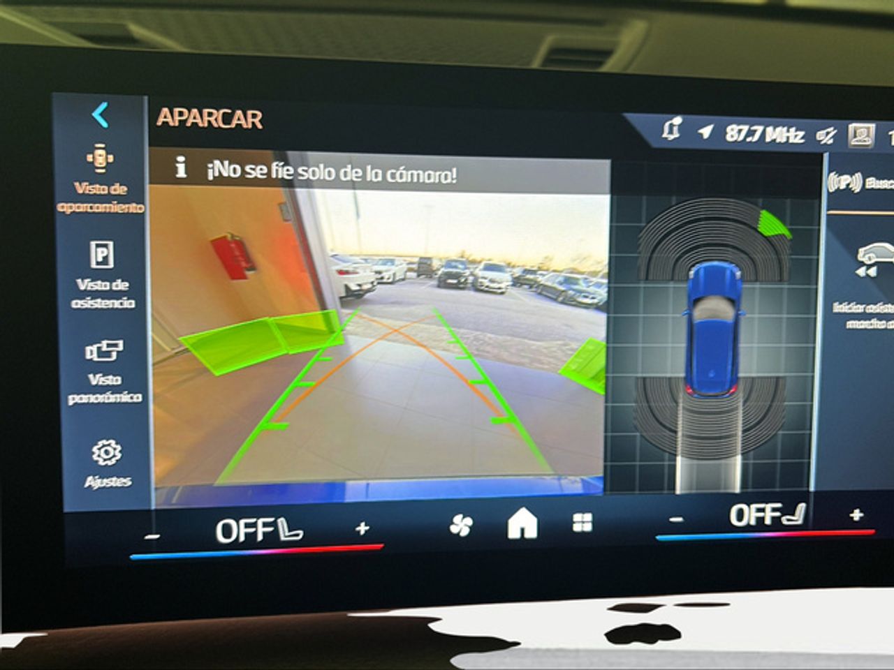 BMW X1 sDrive20d - foto 20