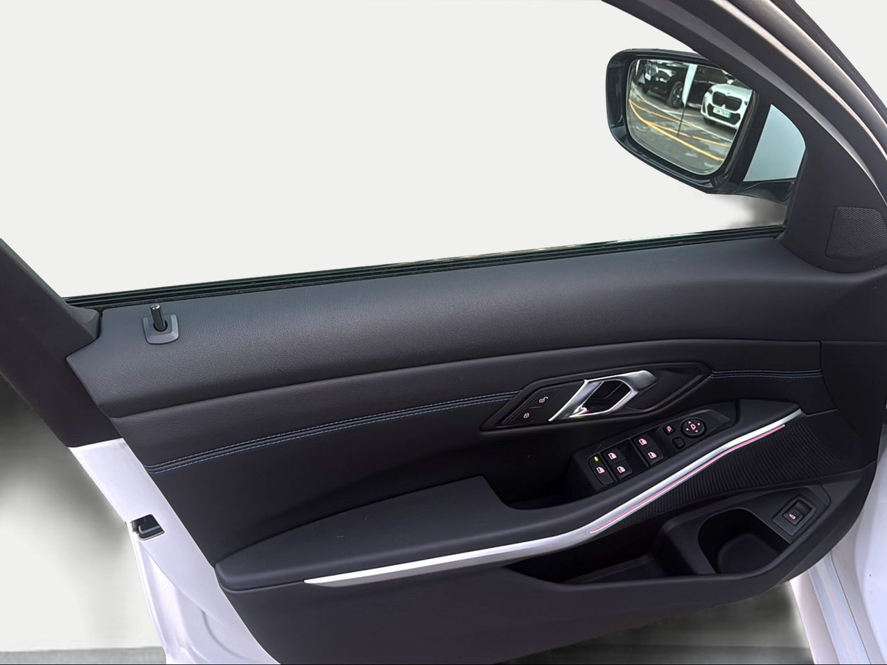 BMW Serie 3 318d Auto. - foto 18