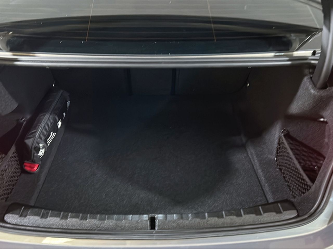 BMW Serie 3 318d Auto. - foto 10