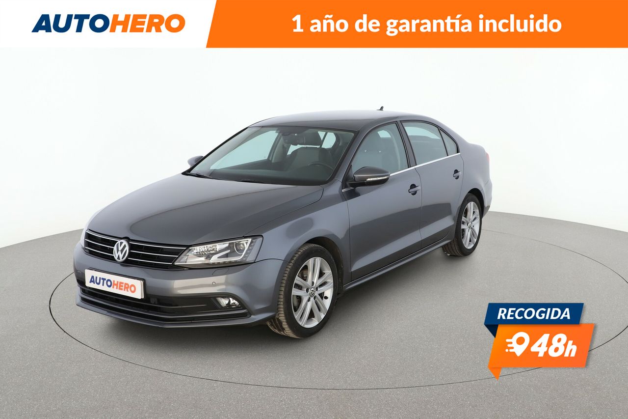 Foto volkswagen jetta 2015 /