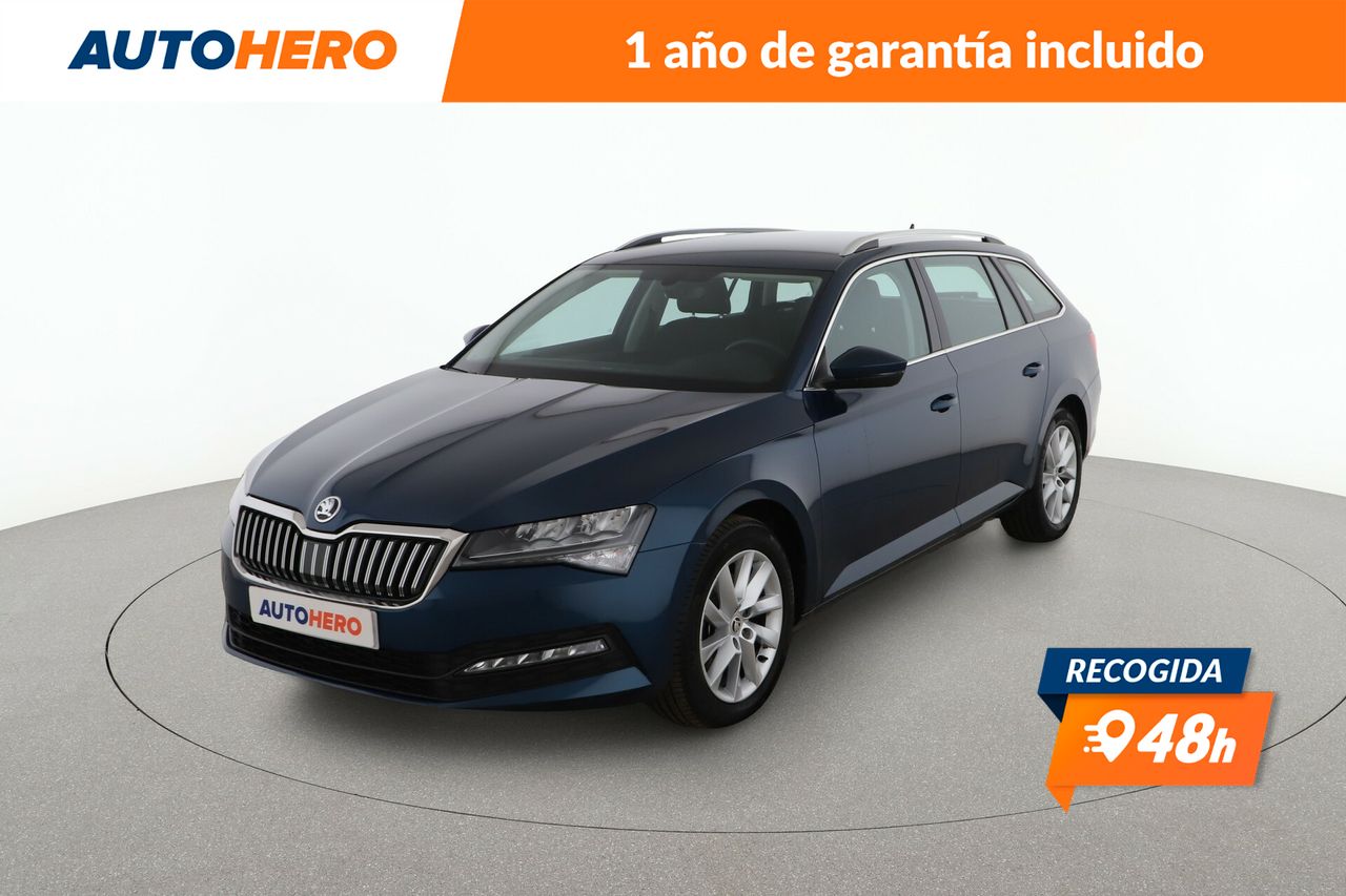 Foto skoda superb 2023 /