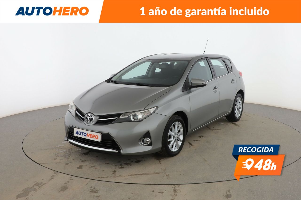 Foto toyota auris 2014 /