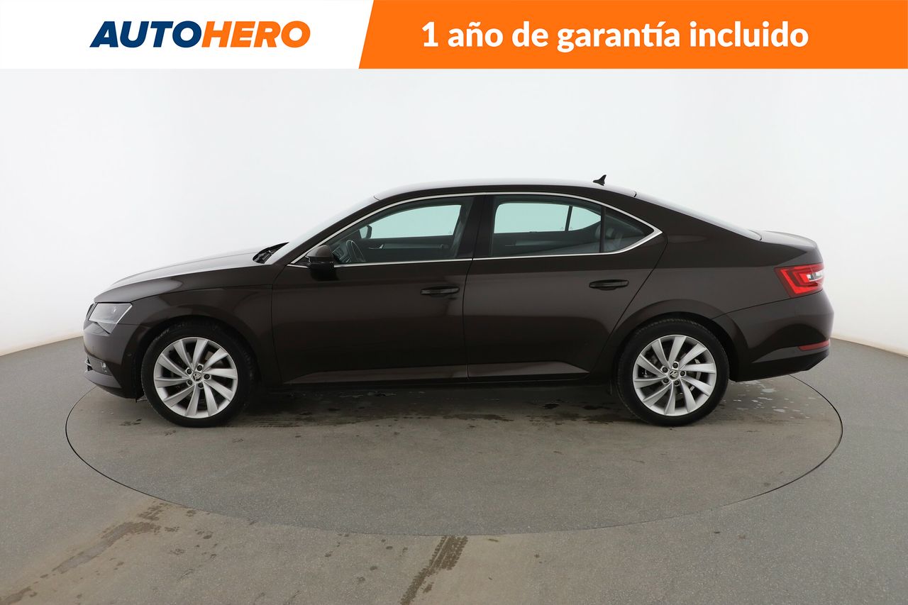 skoda superb 2015 / foto grande (3)