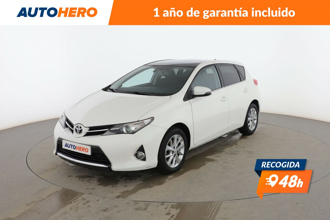 Foto toyota auris 2014 /