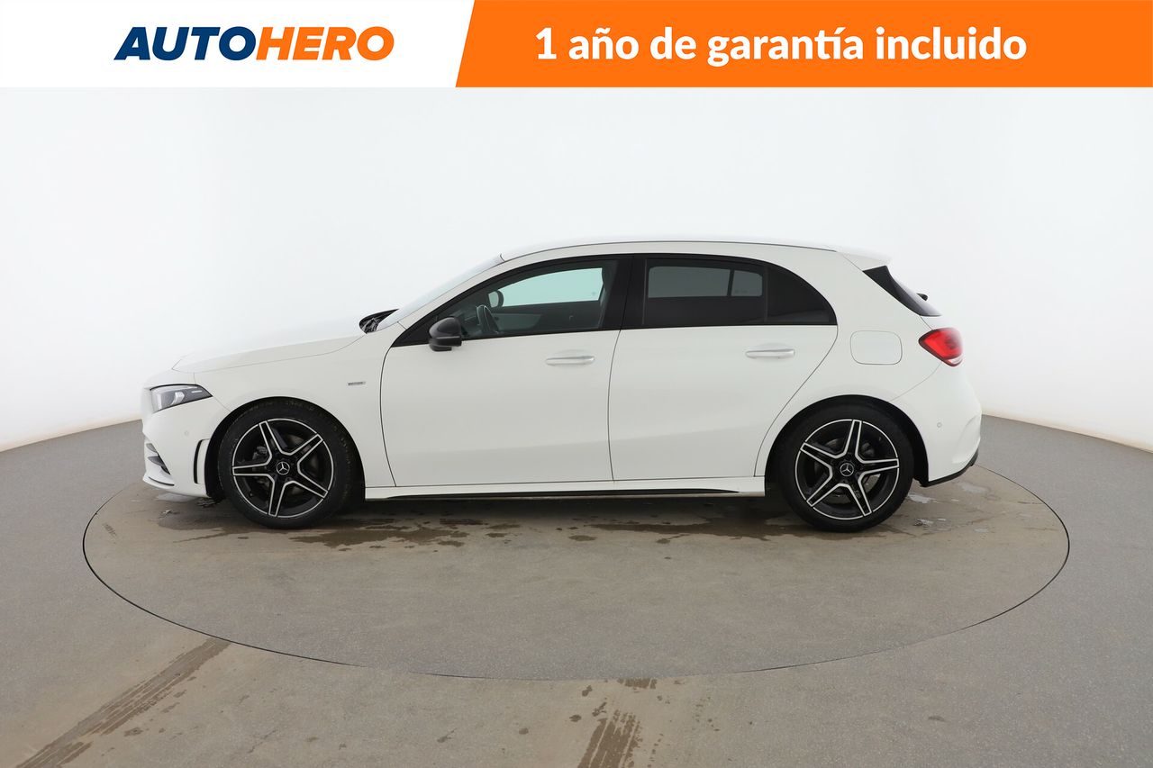 mercedes clase a 2021 / foto grande (3)